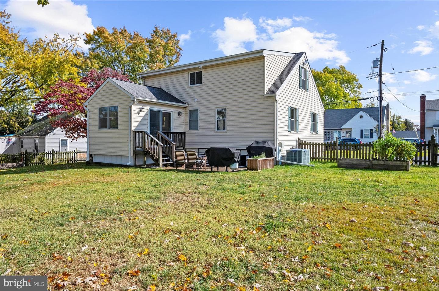 210 Arundel Road photo 36