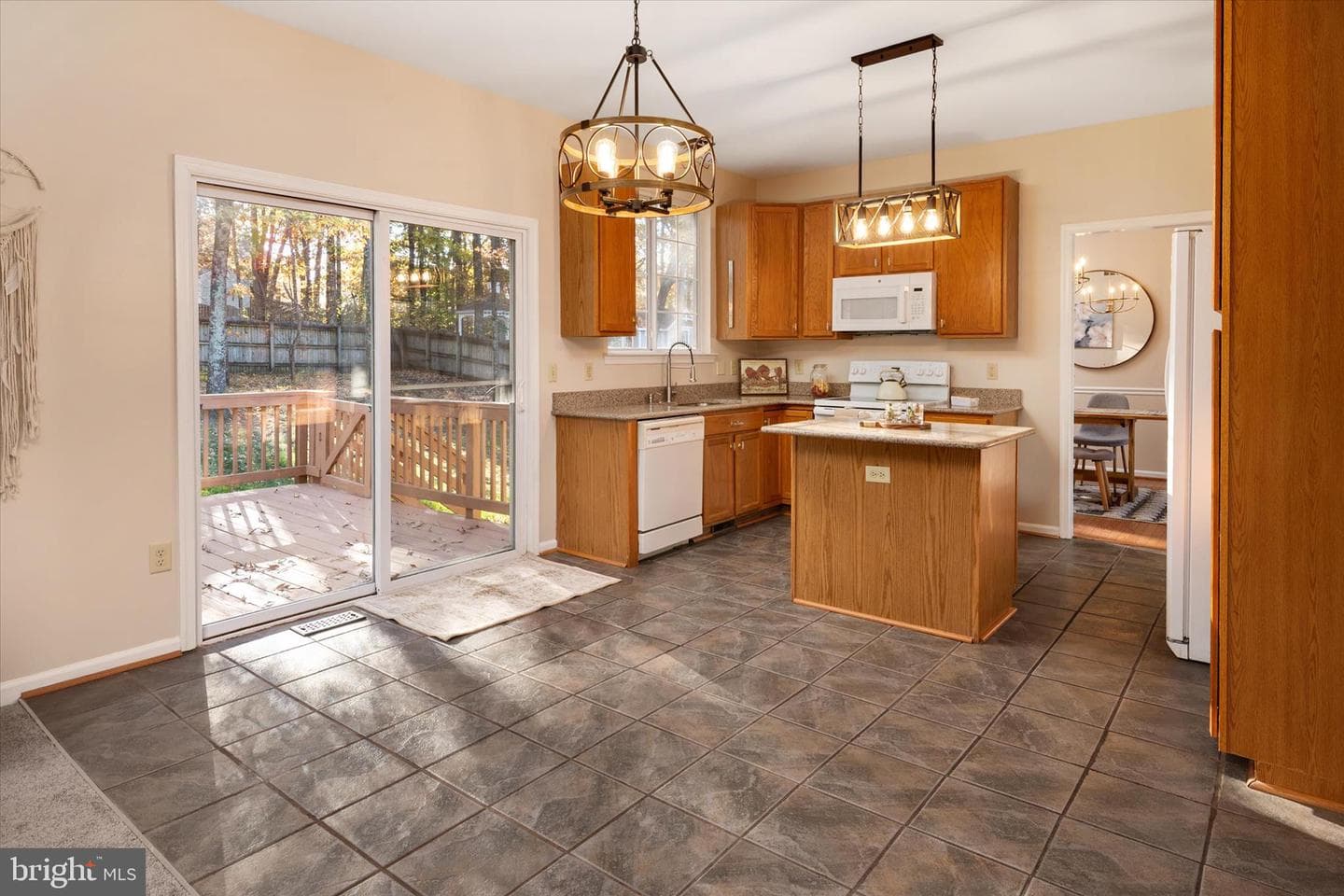 1409 Sweet Cherry Court photo 15