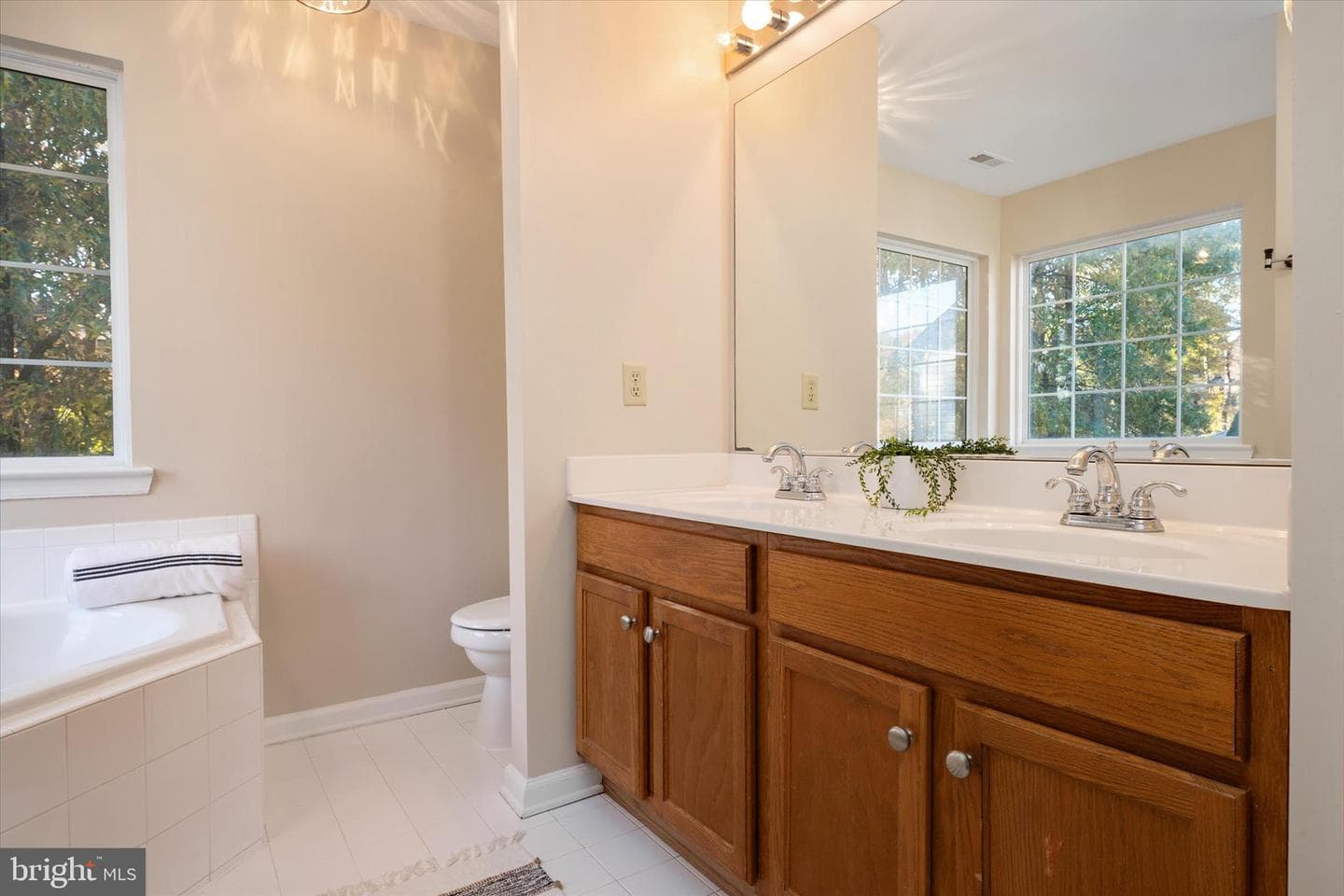 1409 Sweet Cherry Court photo 27