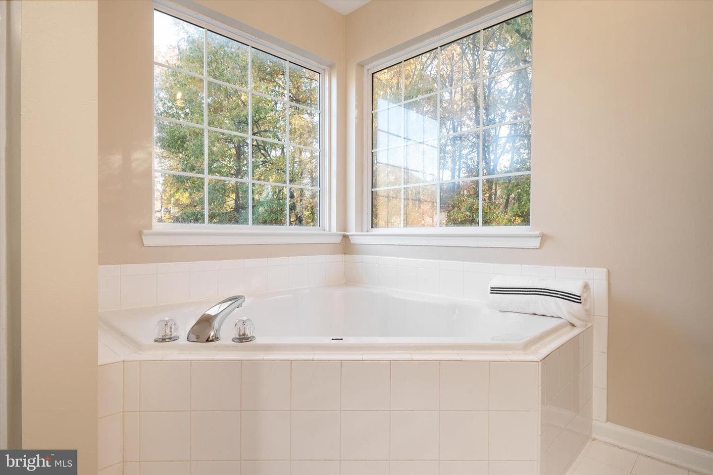 1409 Sweet Cherry Court photo 28