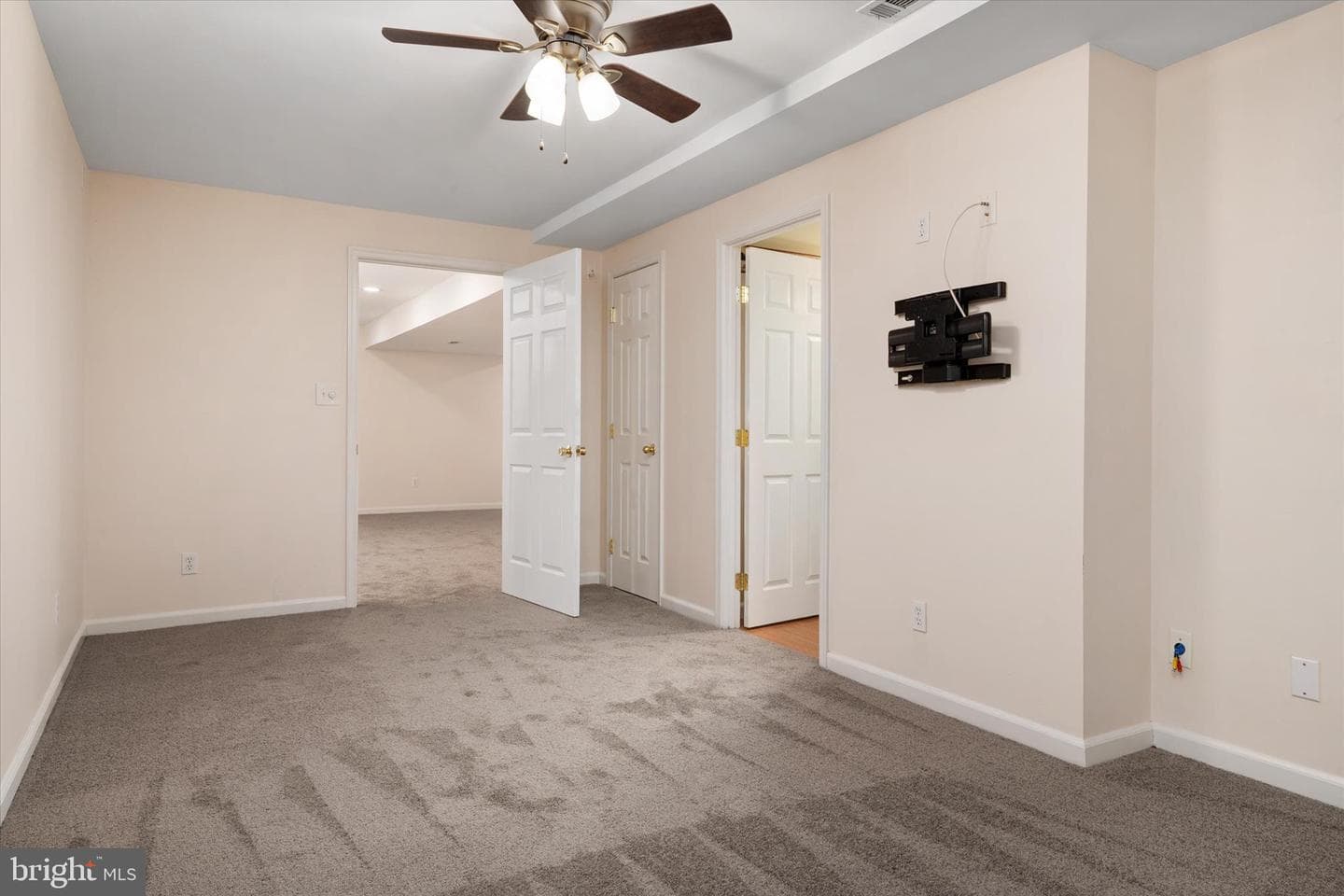 1409 Sweet Cherry Court photo 43