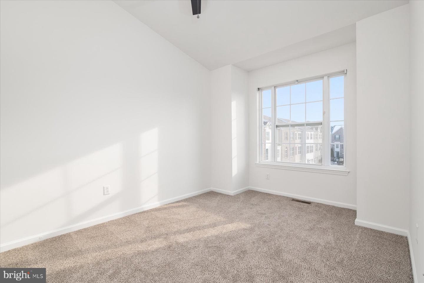 1106 Curtis Way photo 22