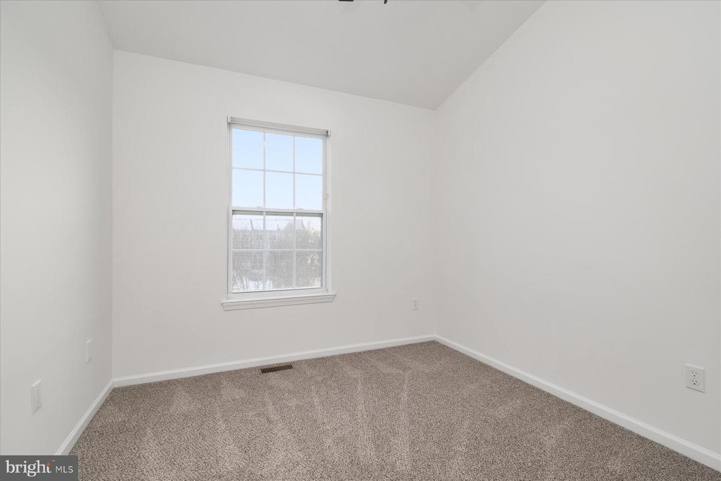 1106 Curtis Way photo 24