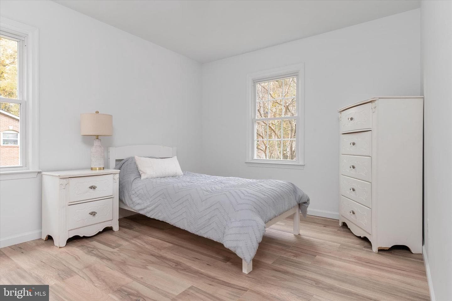 7963 Oak Road photo 18