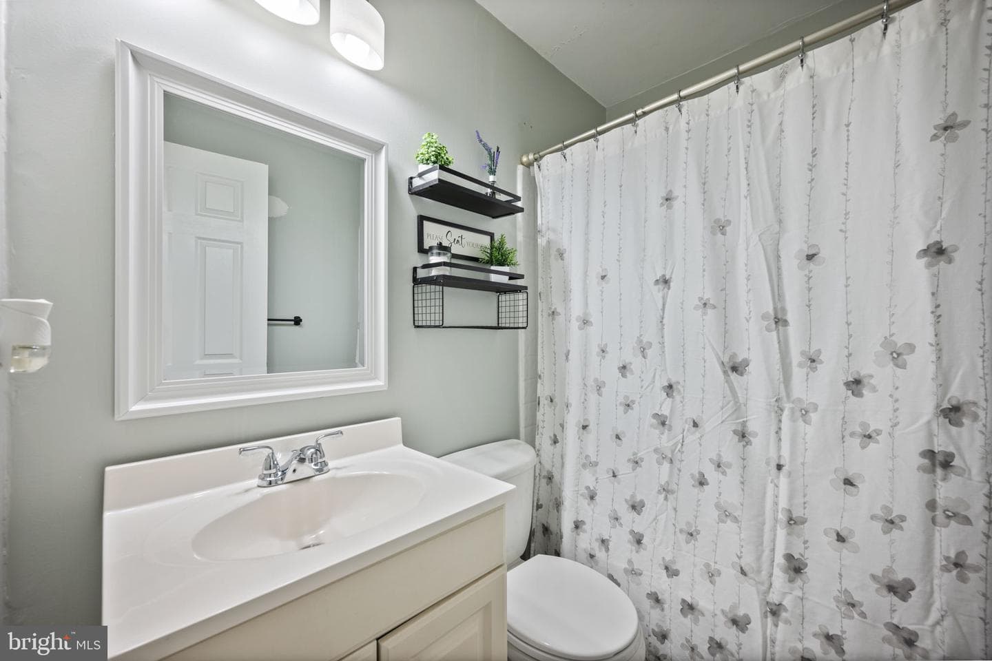 3 Leymar Road photo 42
