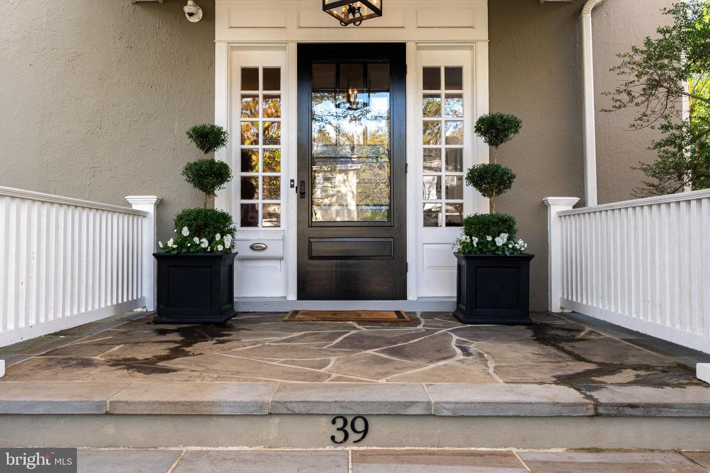 39 Southgate Avenue photo 2