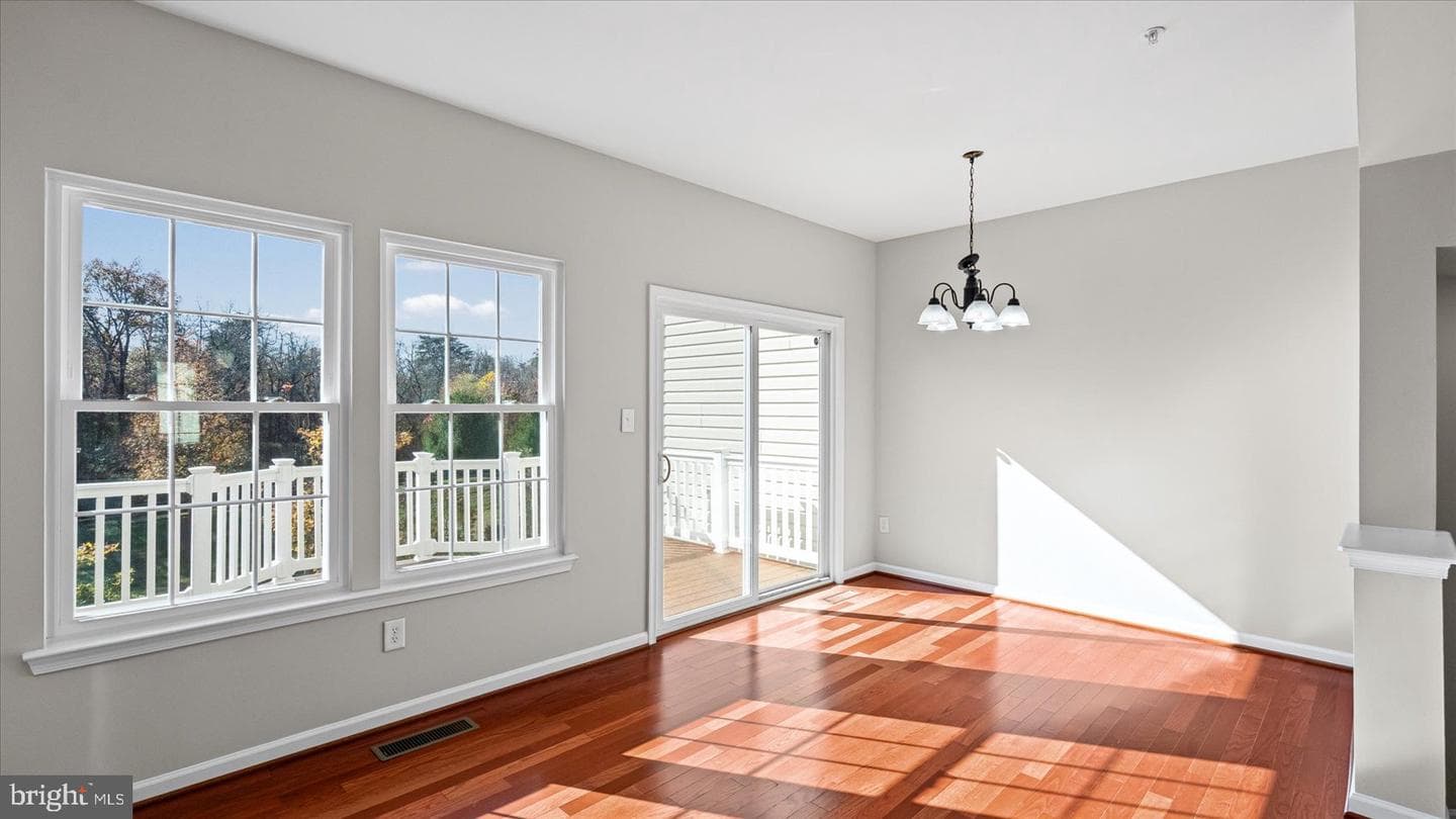 7260 Mockingbird Circle photo 14