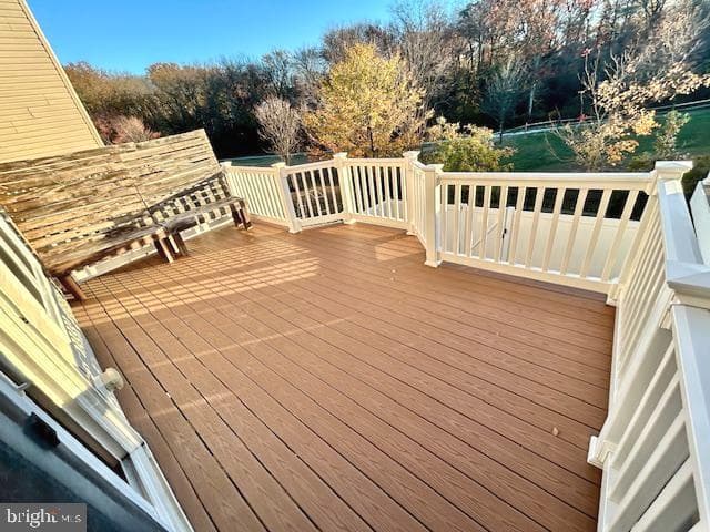 7260 Mockingbird Circle photo 32
