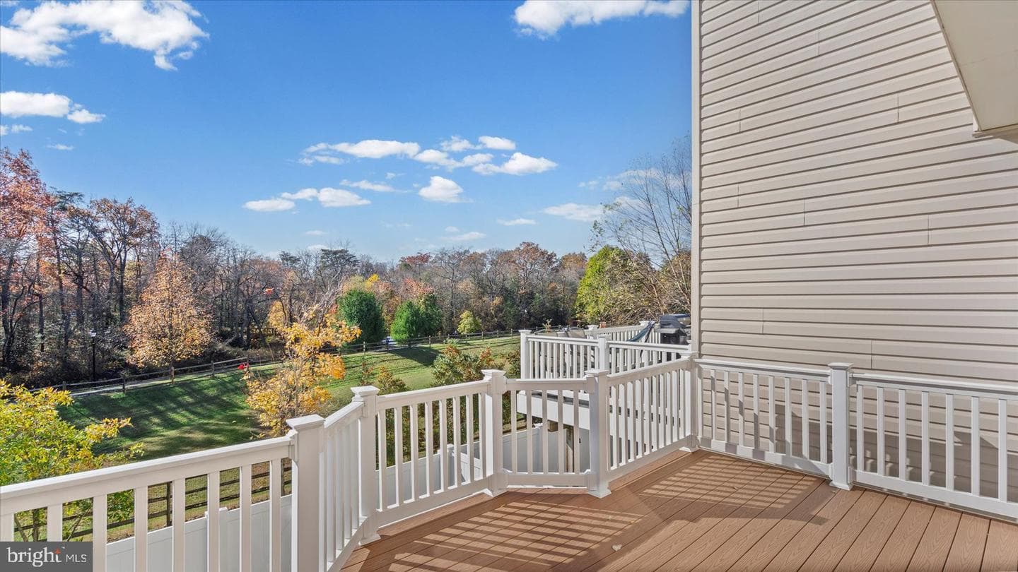 7260 Mockingbird Circle photo 35