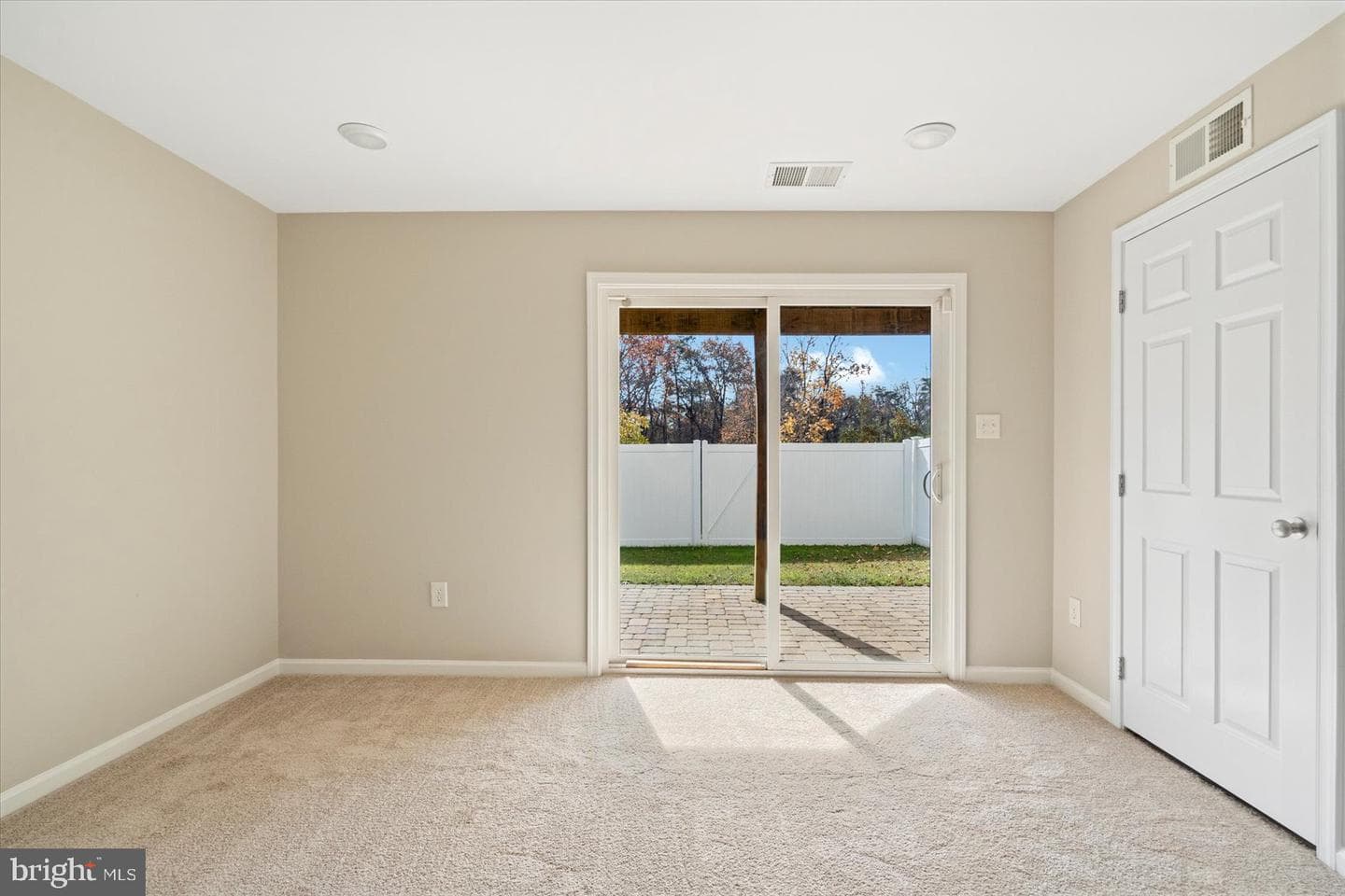 7260 Mockingbird Circle photo 50