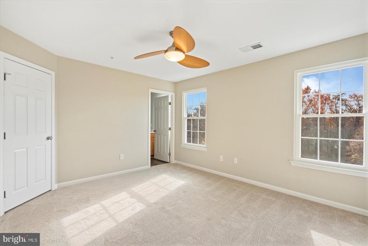7260 Mockingbird Circle photo 57