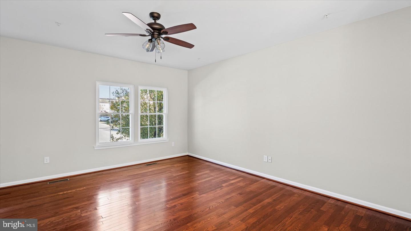7260 Mockingbird Circle photo 6