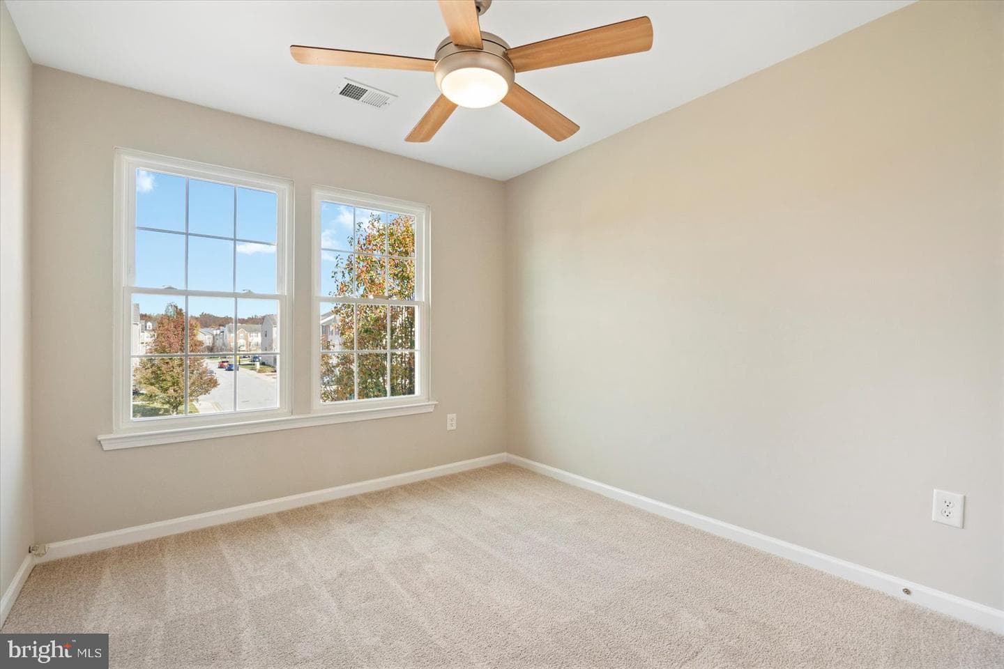7260 Mockingbird Circle photo 61