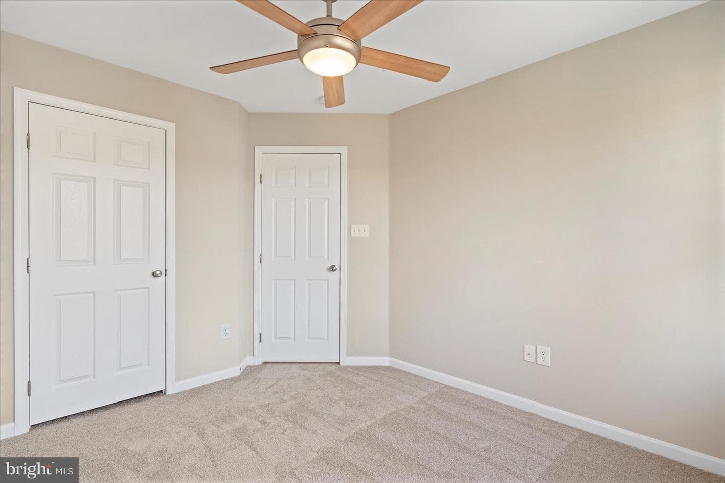 7260 Mockingbird Circle photo 62