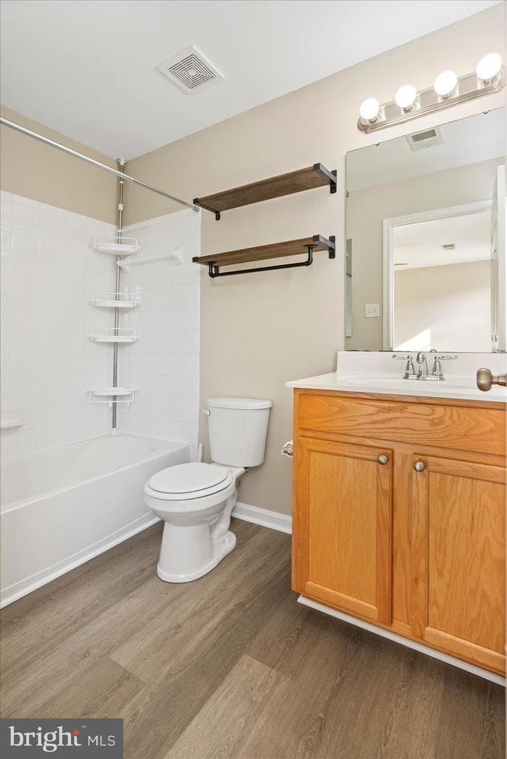 7260 Mockingbird Circle photo 68
