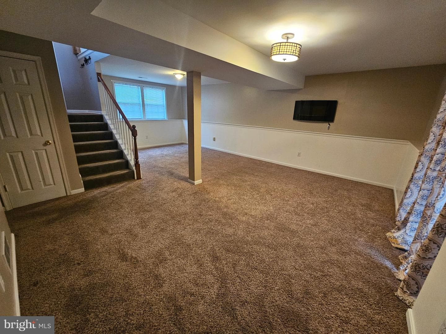 224 Maple Avenue photo 26