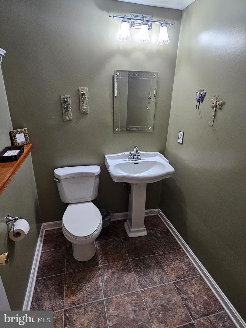 224 Maple Avenue photo 30