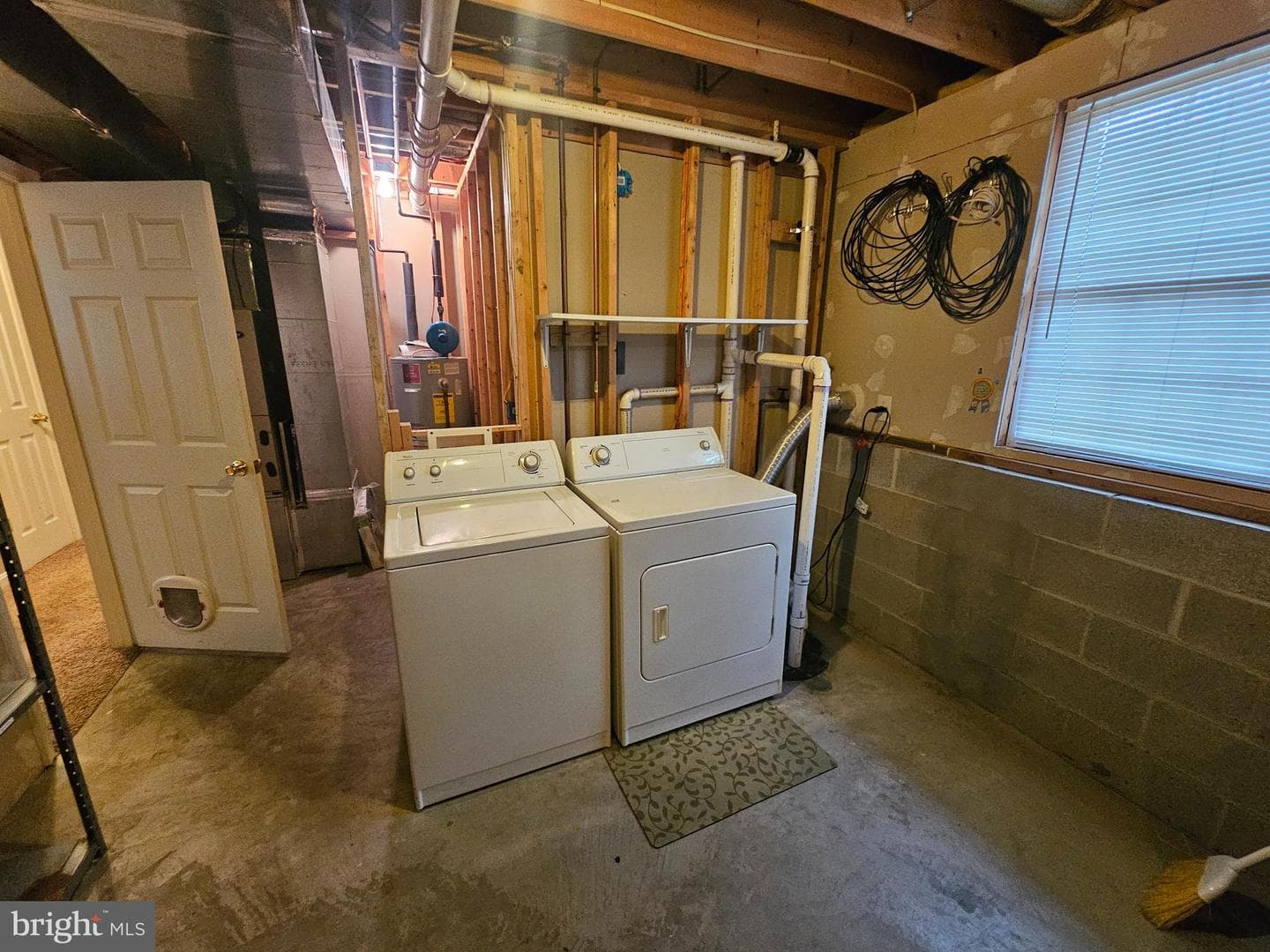 224 Maple Avenue photo 32