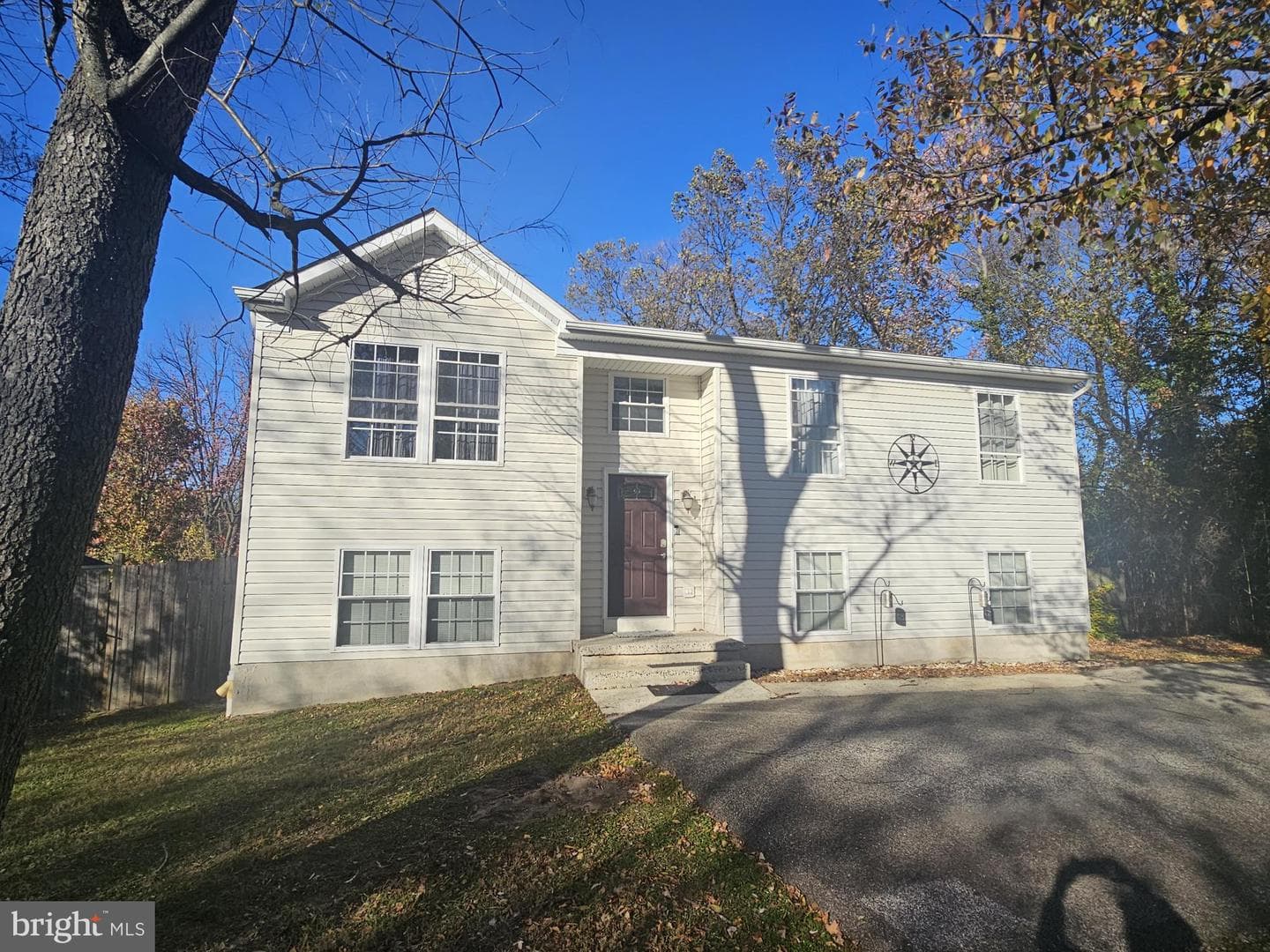 224 Maple Avenue photo 39