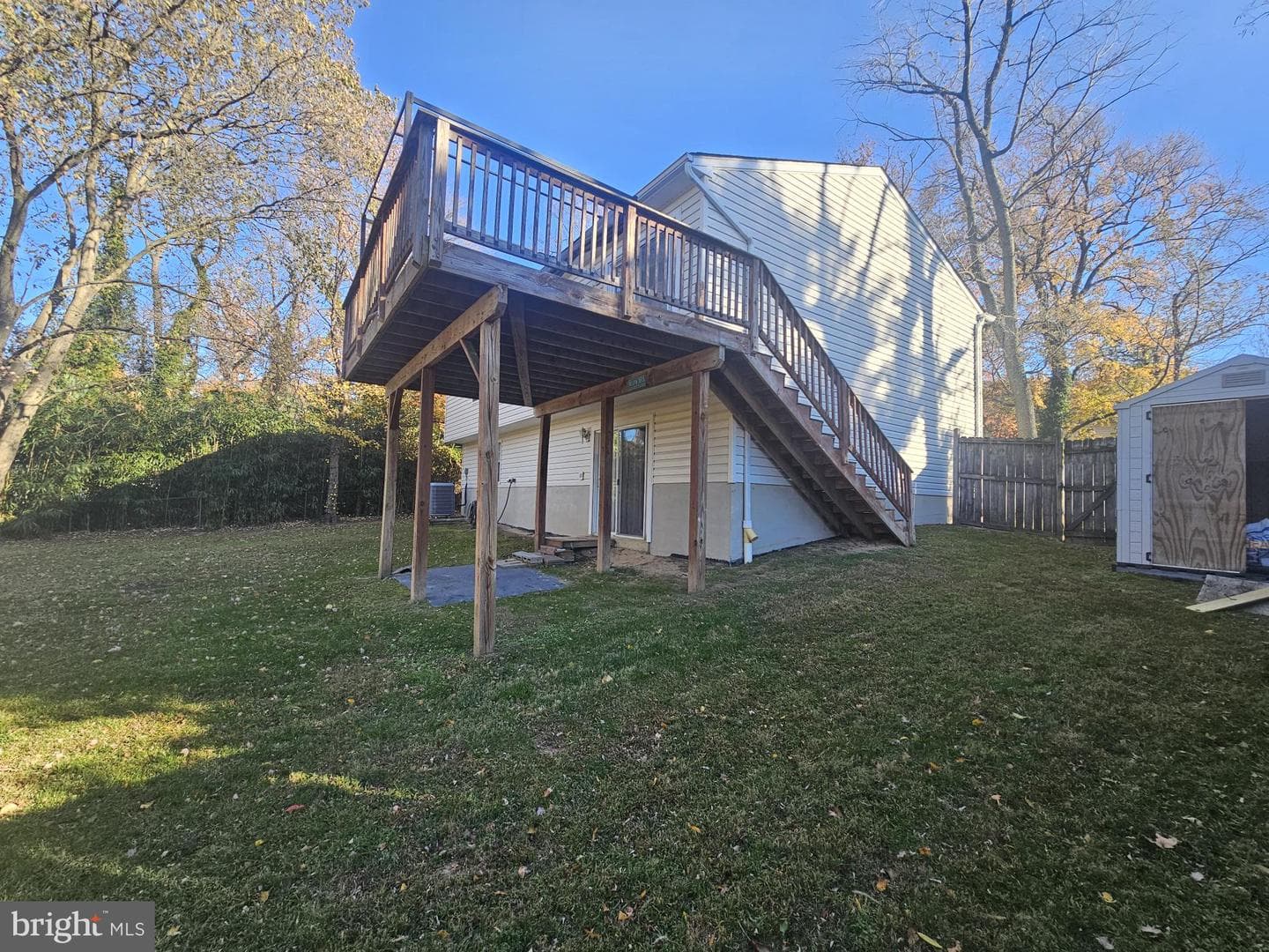 224 Maple Avenue photo 41