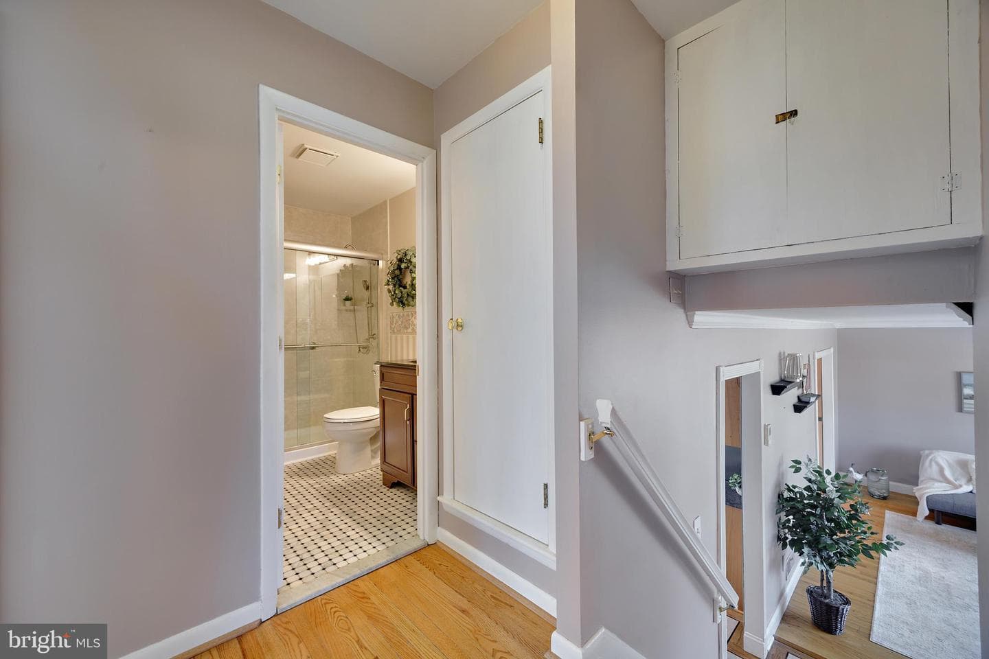 710 James Road photo 26
