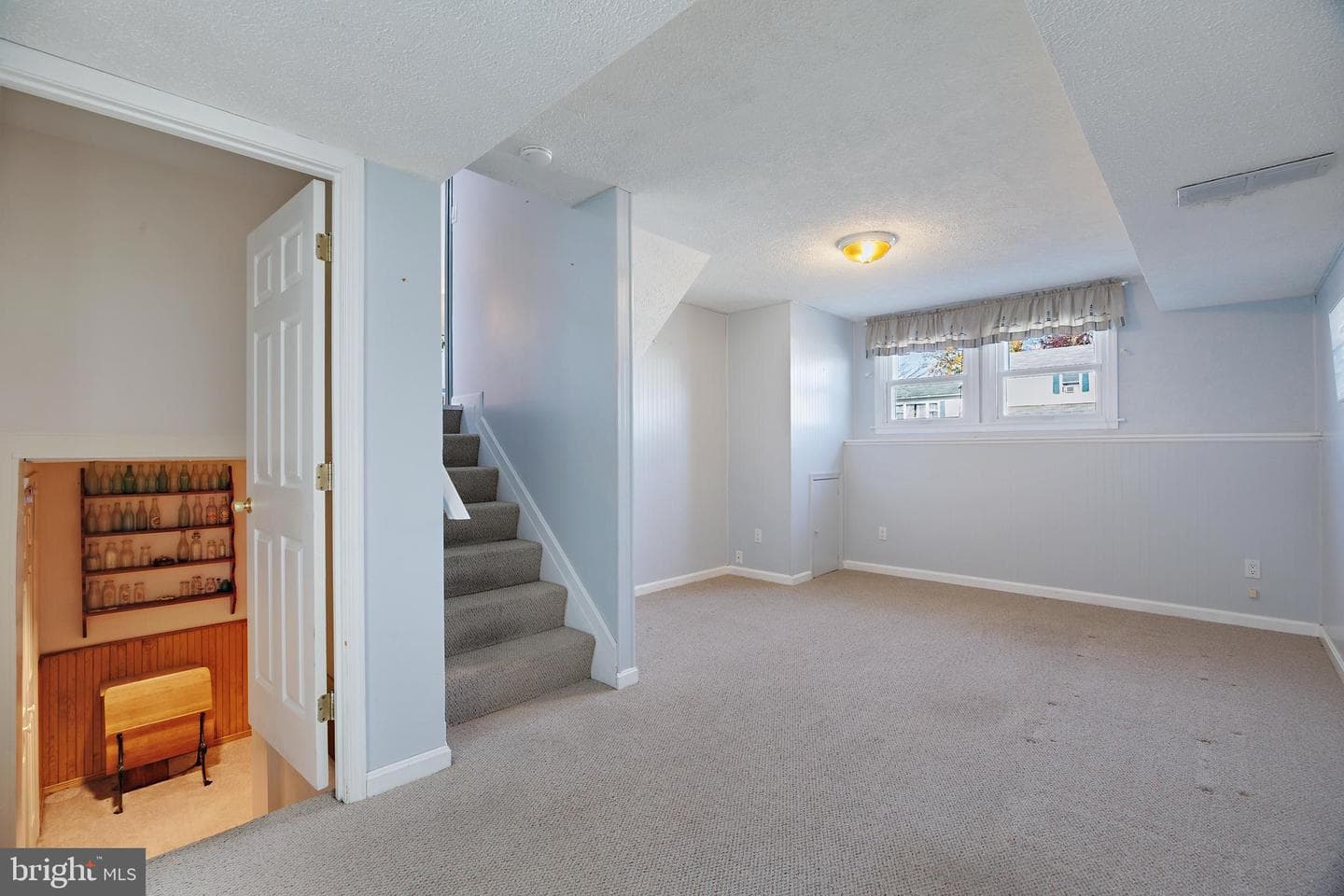 710 James Road photo 36