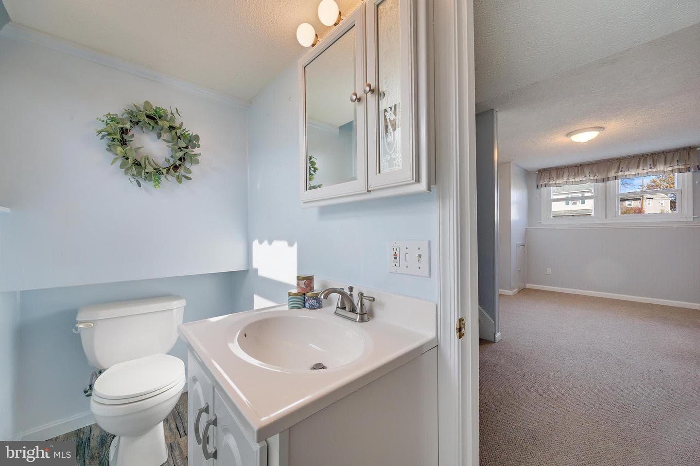 710 James Road photo 39