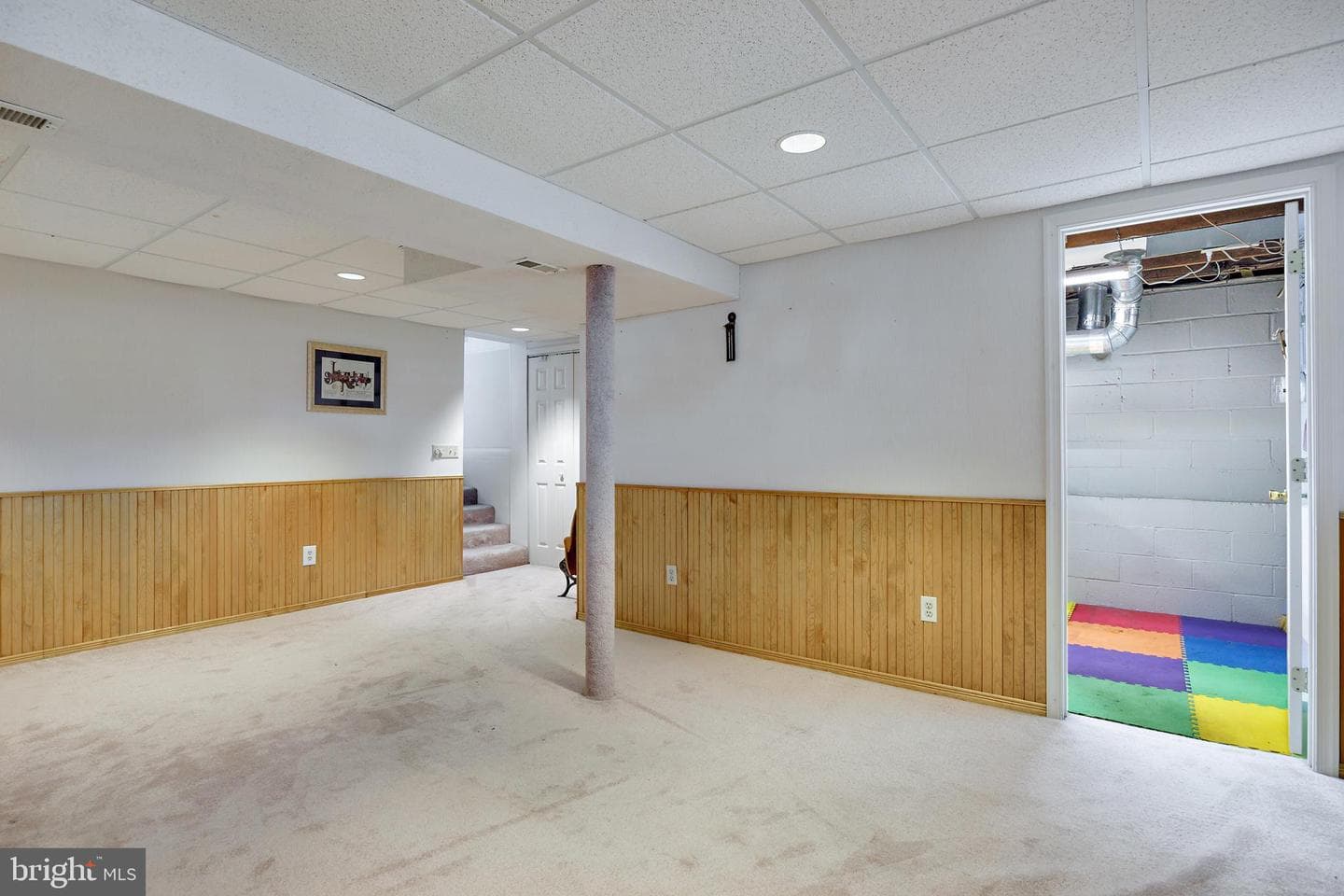 710 James Road photo 42