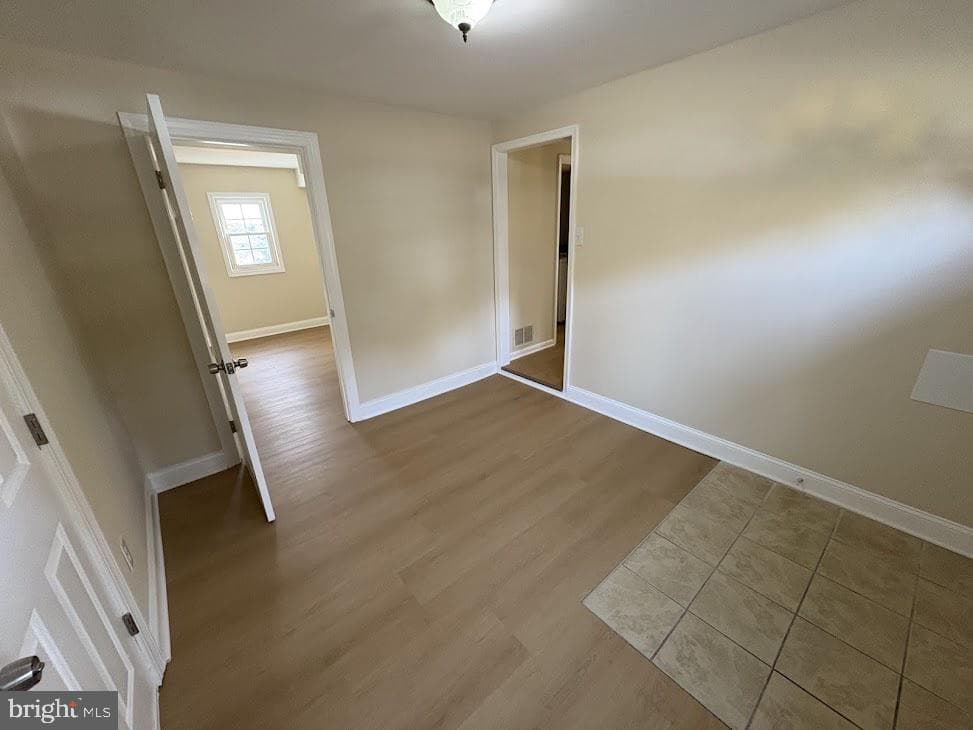 7907 Chalice Road photo 22