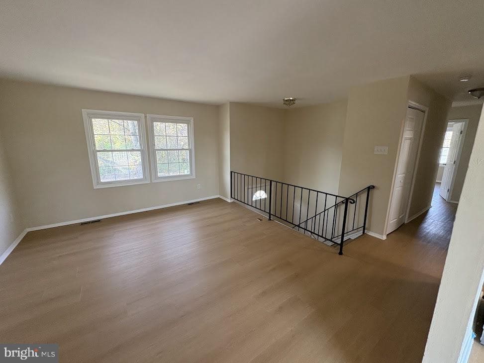7907 Chalice Road photo 5