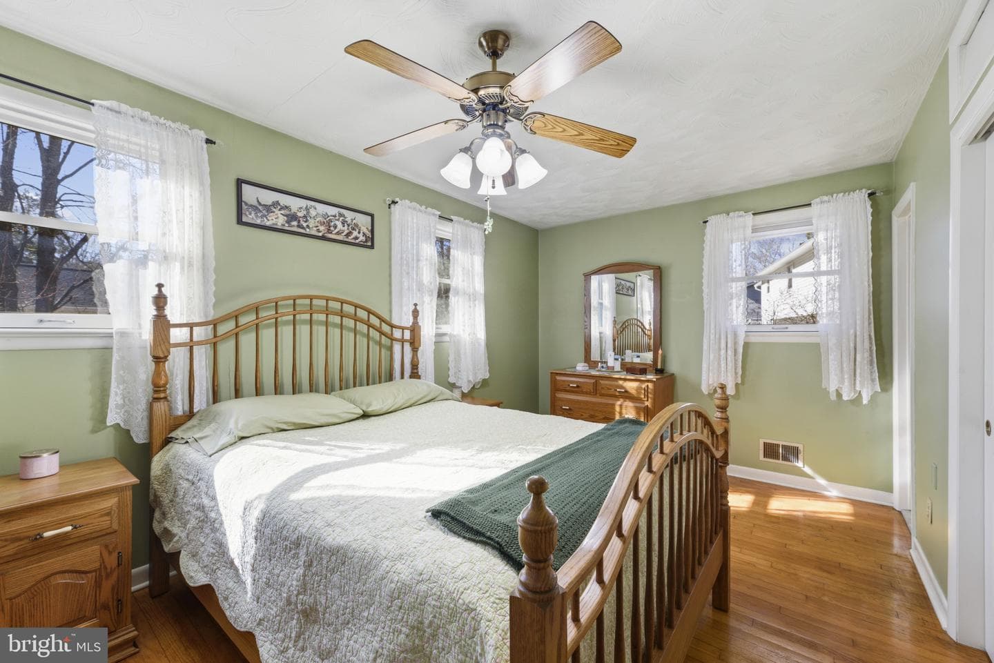 2019 Valley Road photo 13