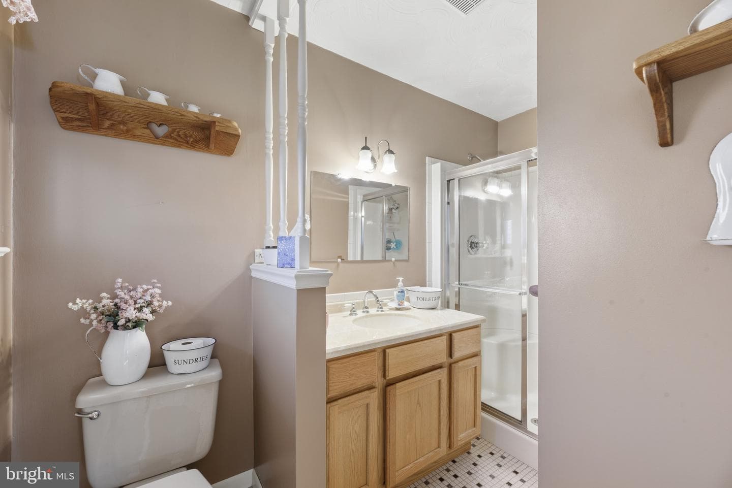 2019 Valley Road photo 17