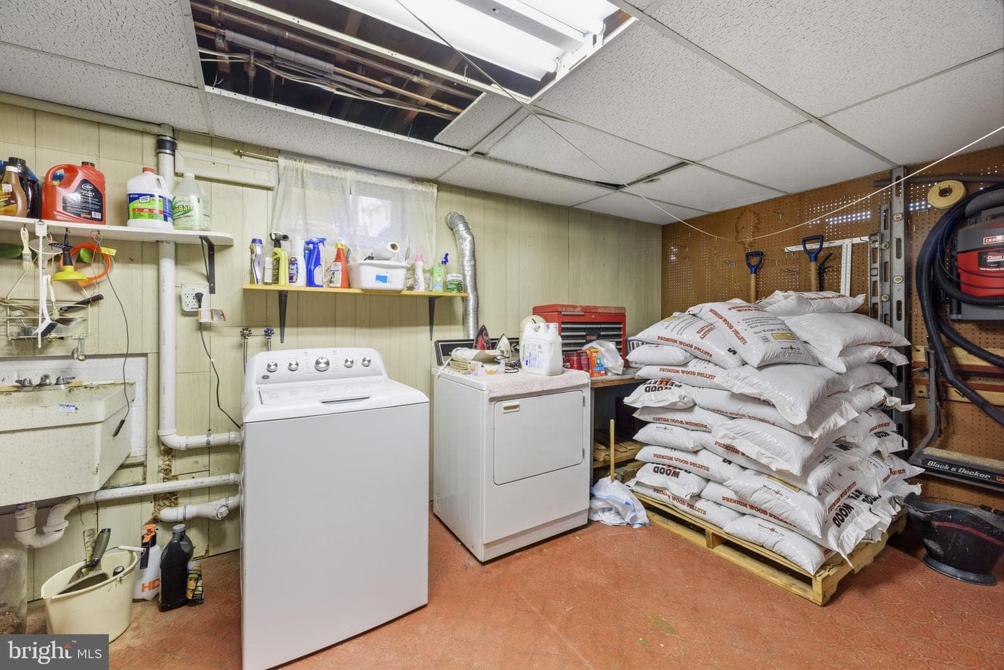 2019 Valley Road photo 31