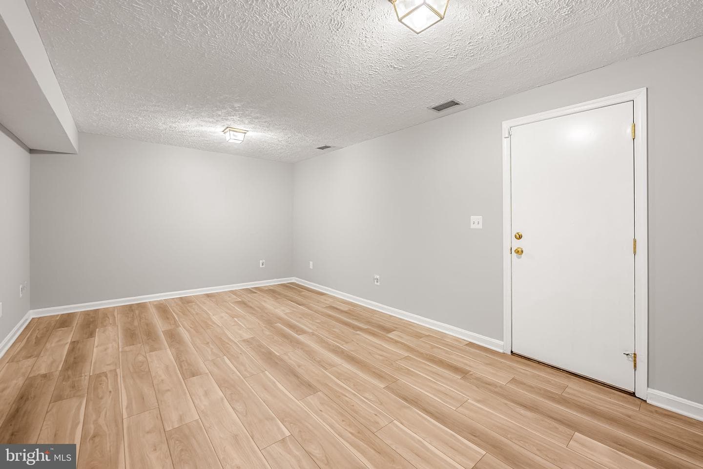 1208 Castine Court photo 15