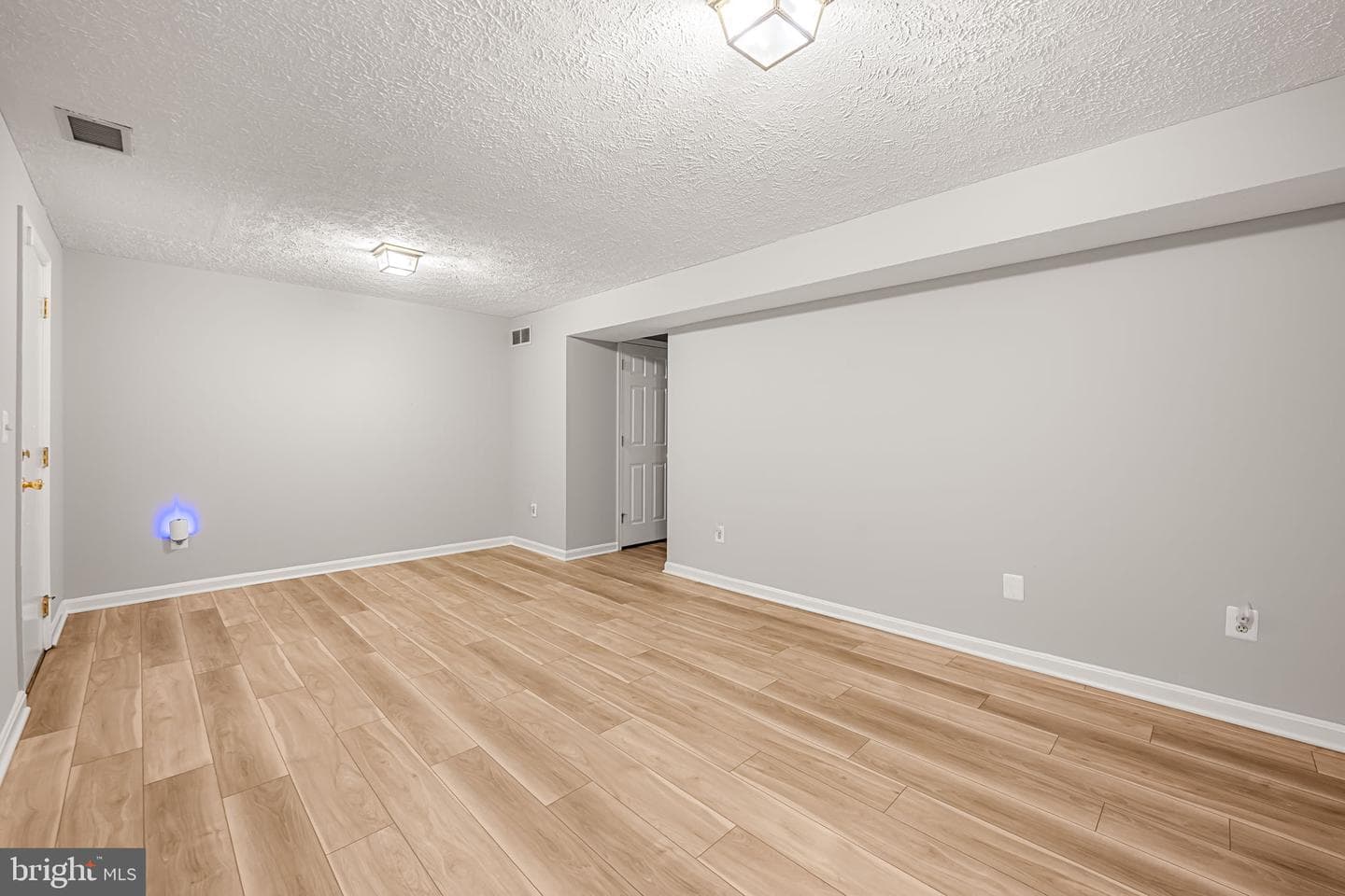 1208 Castine Court photo 16