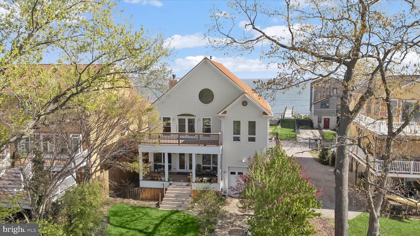2113 Lake Drive, Pasadena