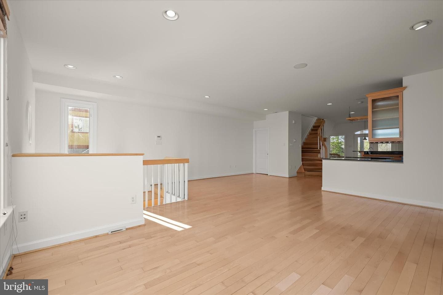 2113 Lake Drive photo 9