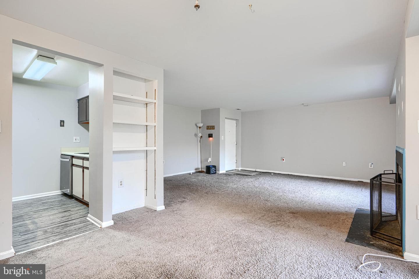 1109 Castle Harbour Way #2d photo 5