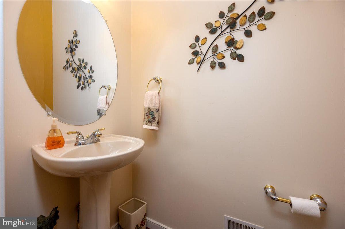 8533 Okeefe Drive photo 26