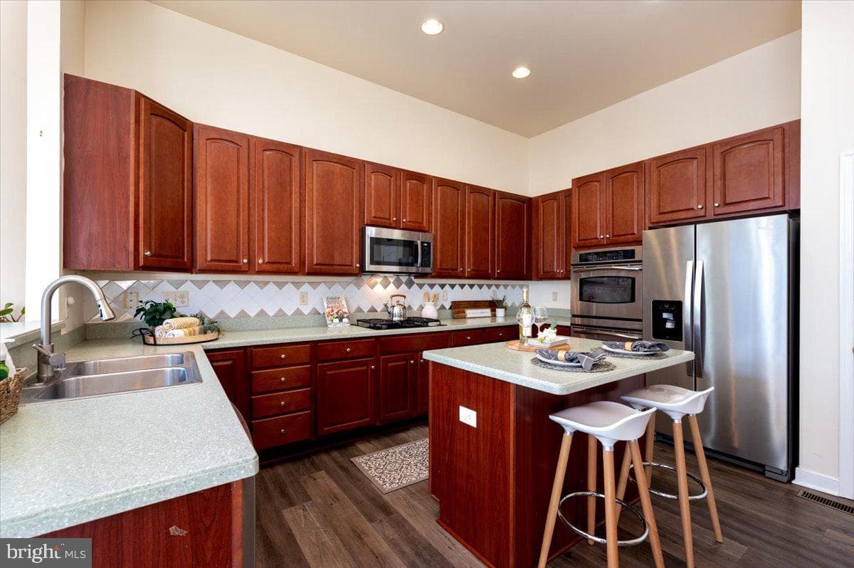 8533 Okeefe Drive photo 34