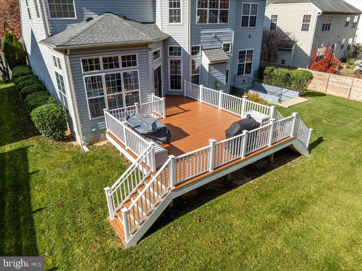 8533 Okeefe Drive photo 6