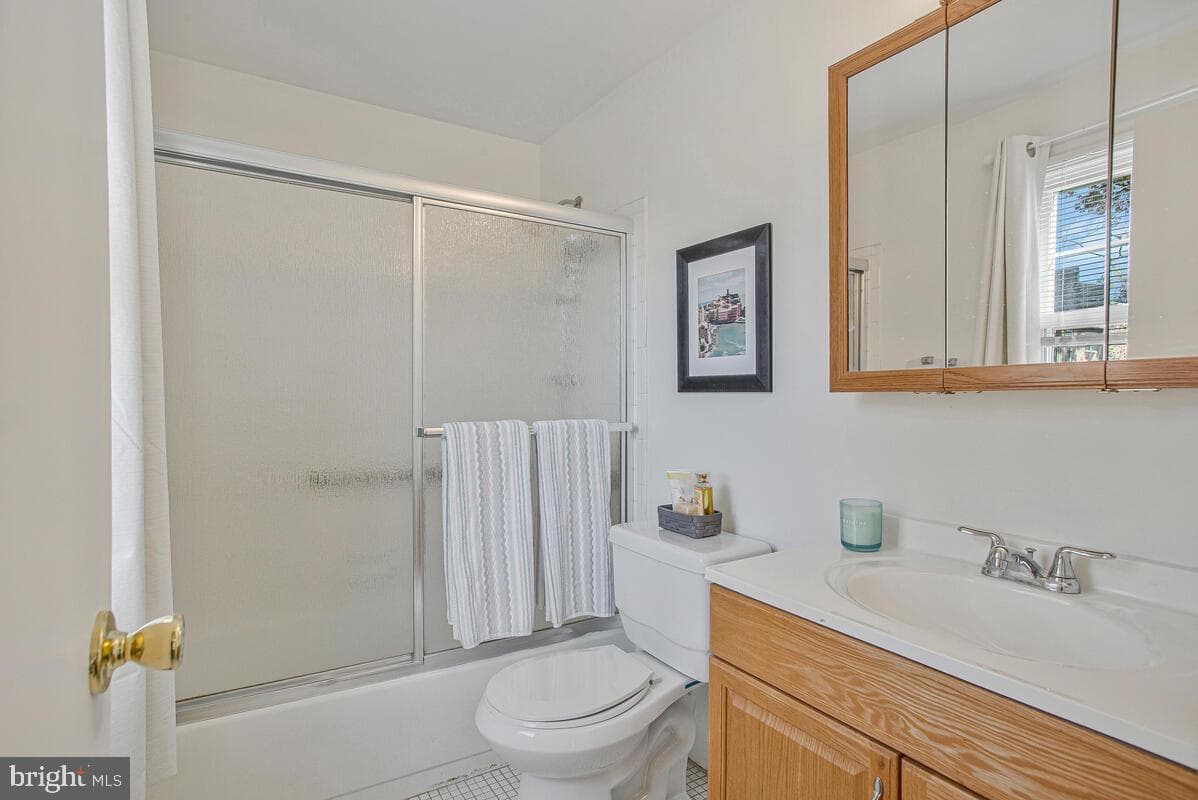 7641 Hennesey Court photo 18