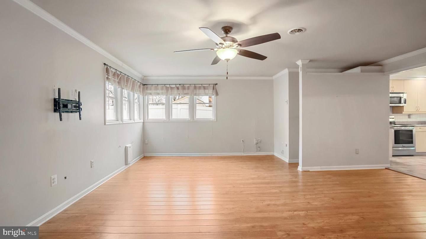 105 Garrett Road photo 27