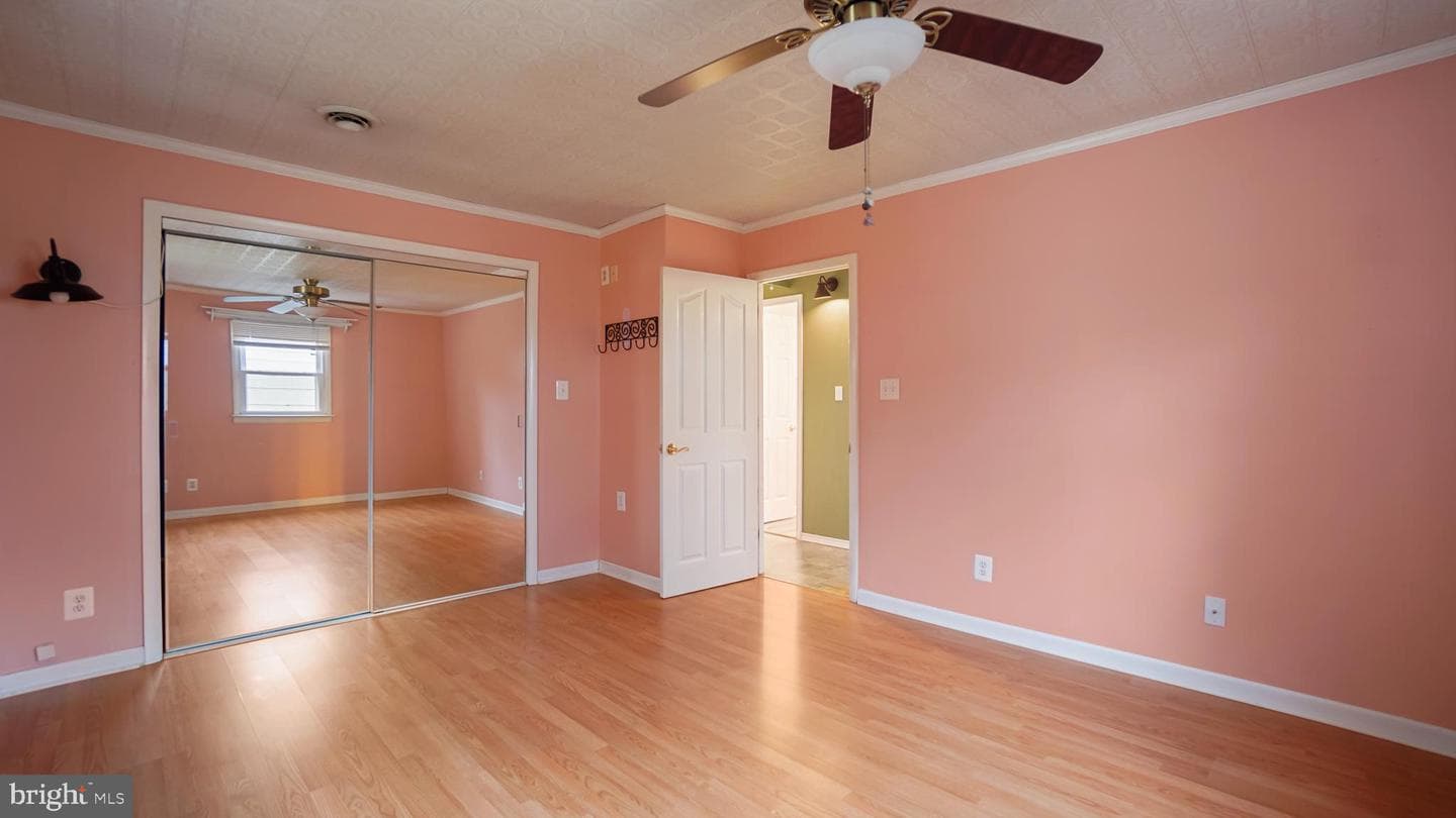 105 Garrett Road photo 31