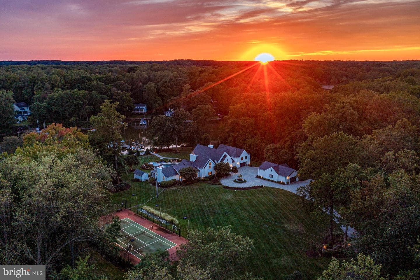 1524 Cedar Lane Farm Road, Annapolis
