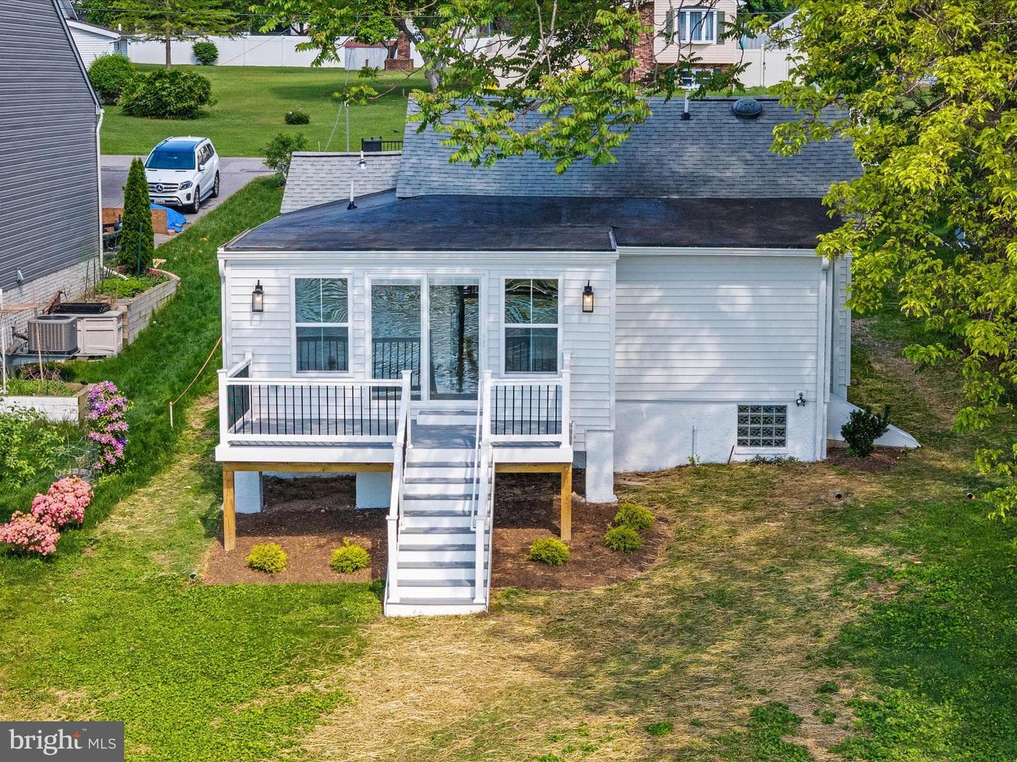 7847 Leymar Road photo 30