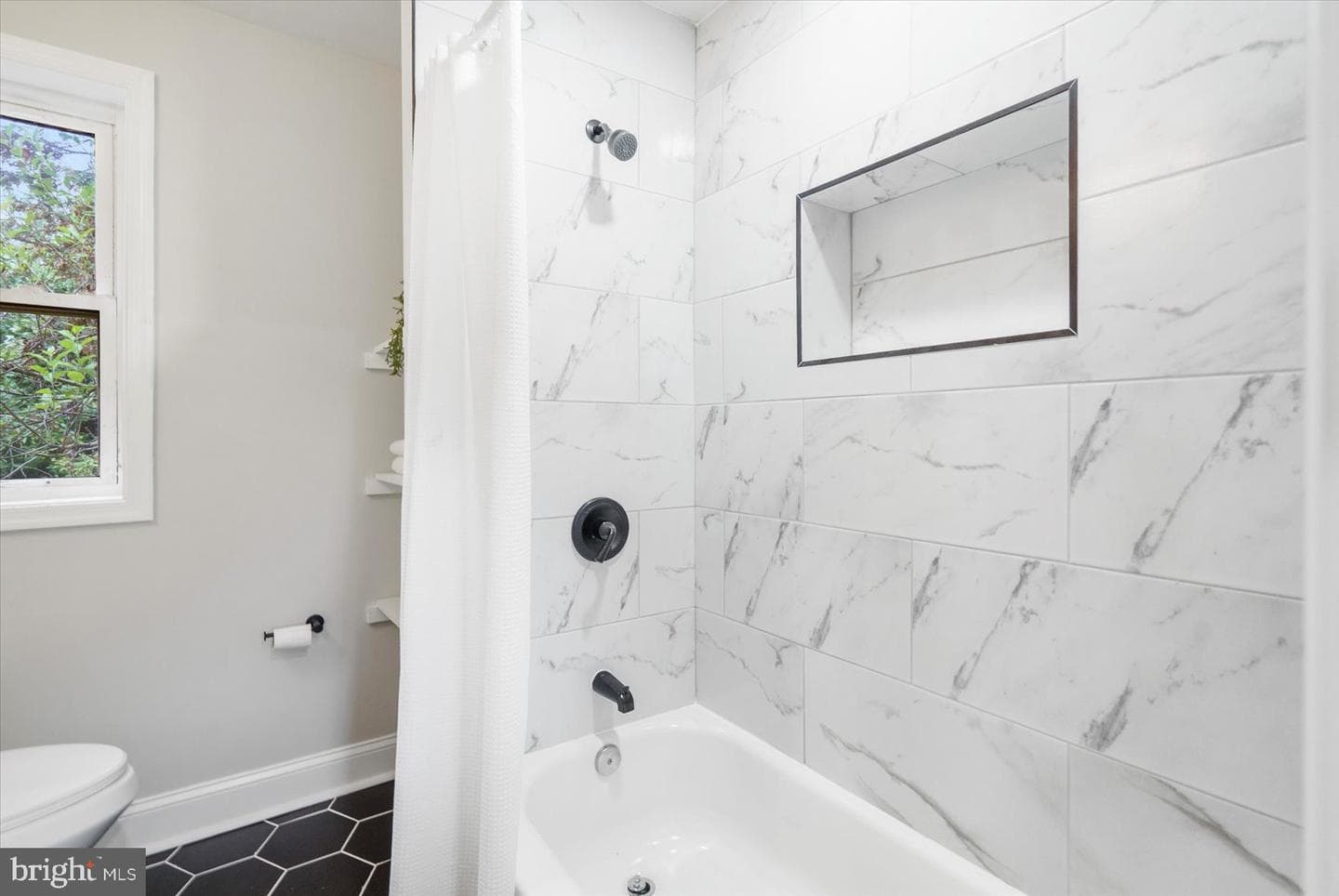 5912 Helfrich Road photo 10