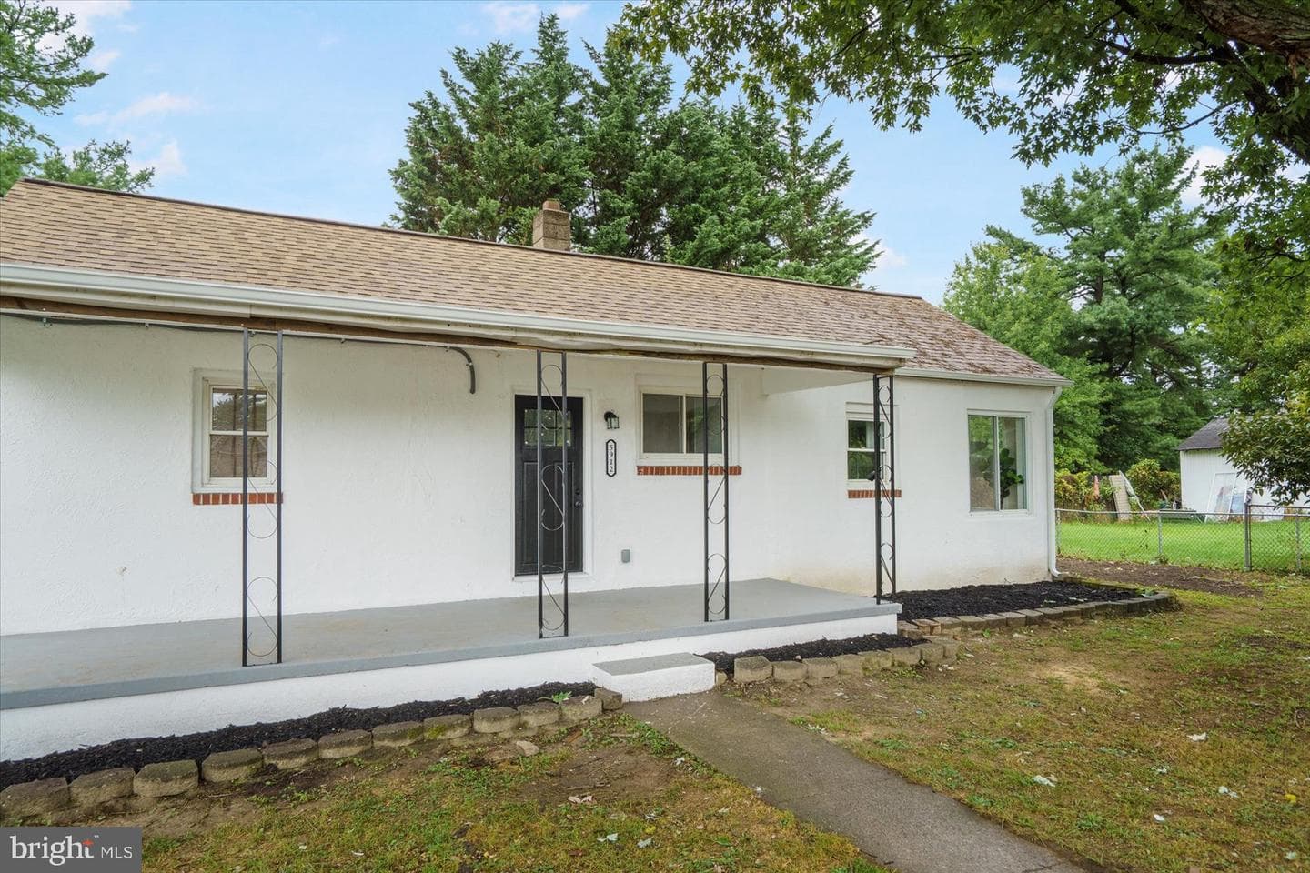 5912 Helfrich Road photo 2