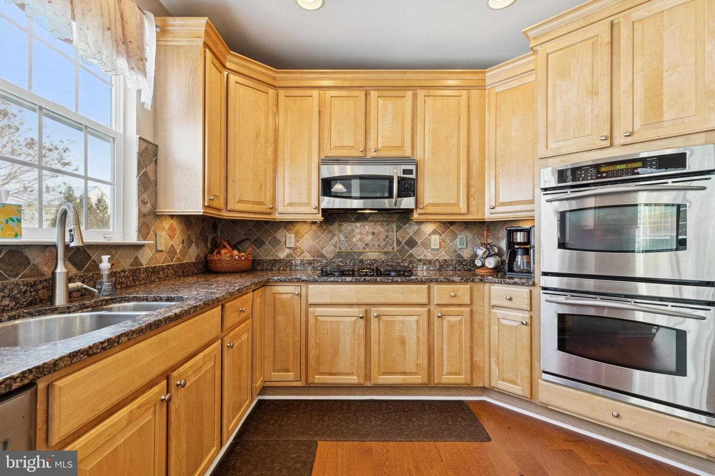 8307 Banister Road photo 18