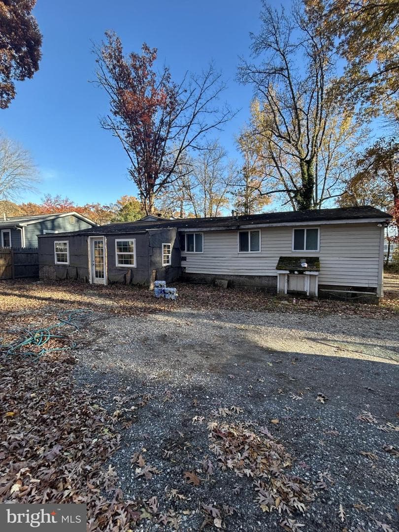 896 Mt Zion Marlboro Road photo 4